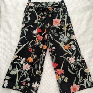 Floral Loft pants